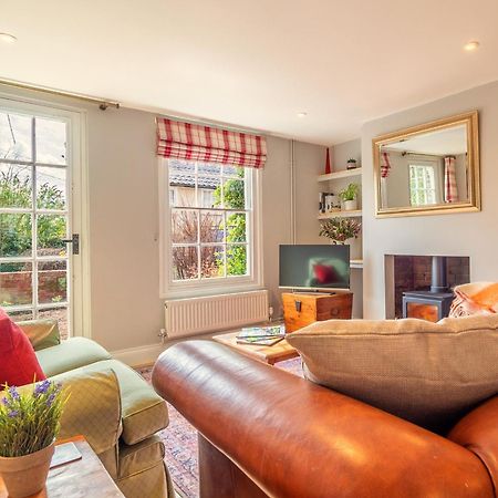 Adorable Cottage With A Log Burner In Heavenly Village - Constable Lodge Nayland 外观 照片