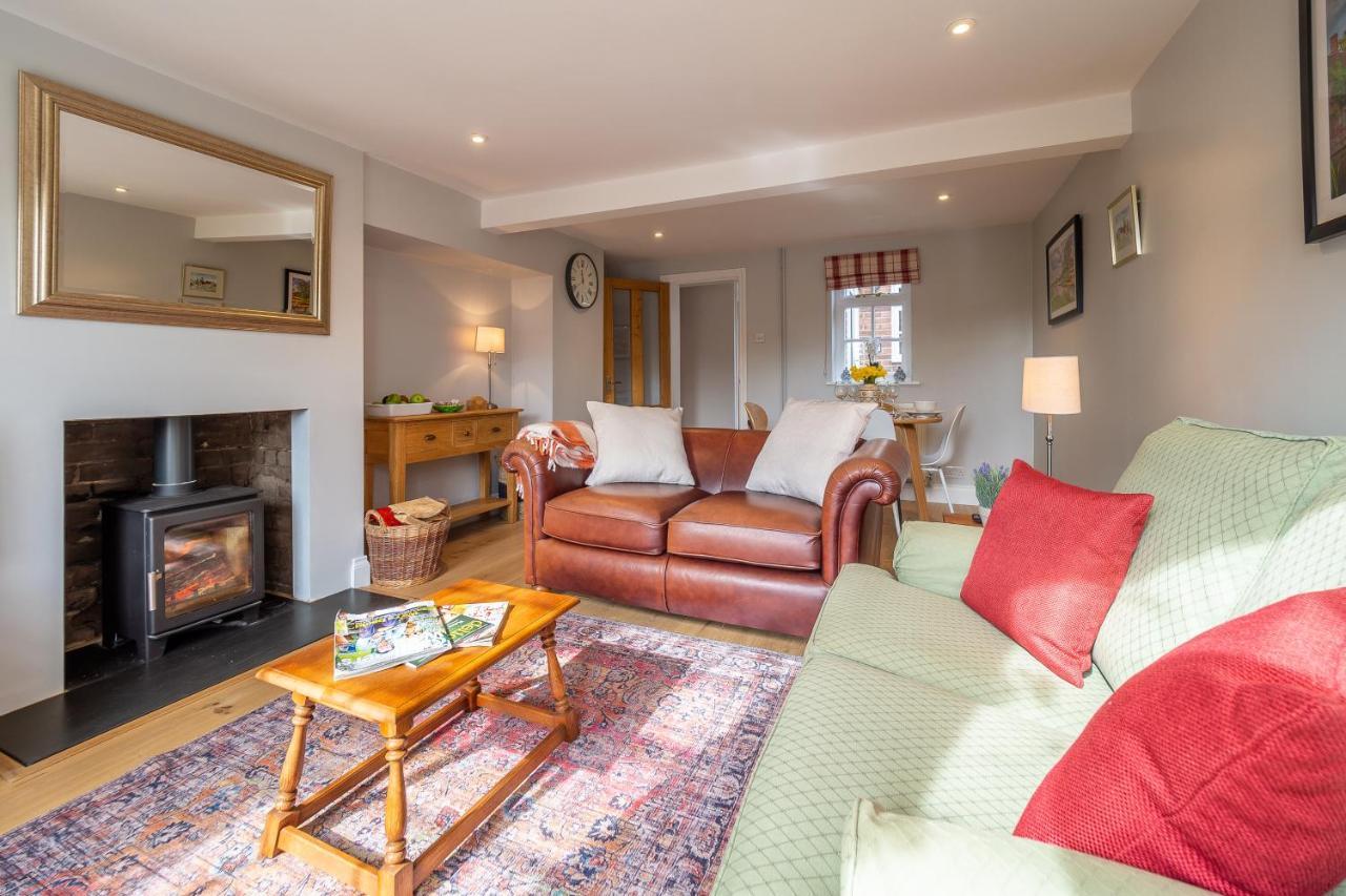 Adorable Cottage With A Log Burner In Heavenly Village - Constable Lodge Nayland 外观 照片